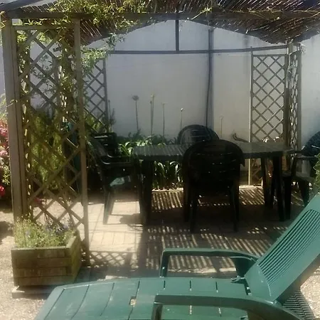 Prázdninový dům Maison En Pierre Dans Les Marais